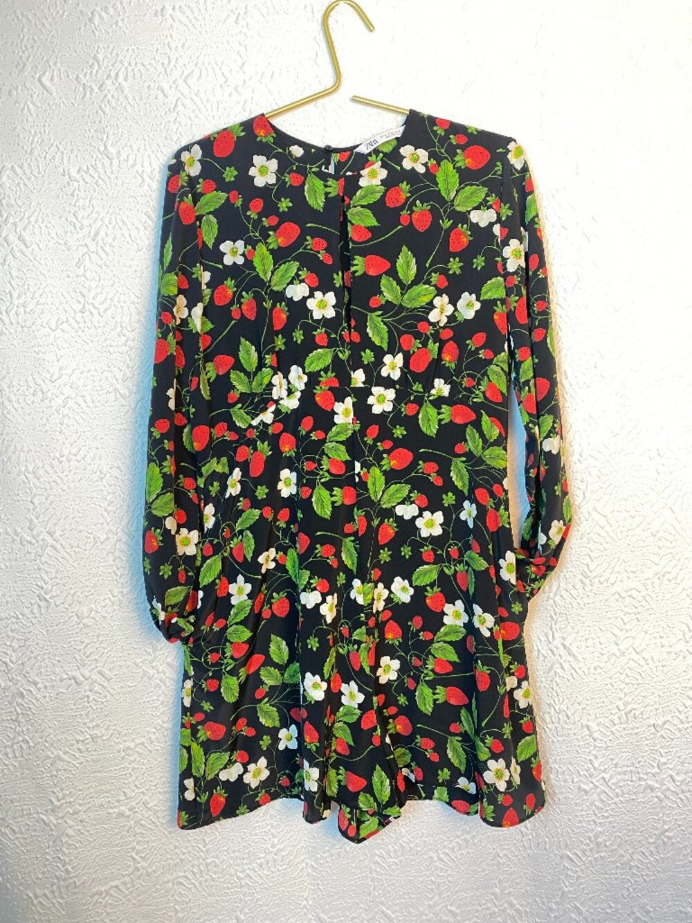 Zara Strawberry Floral Romper Peekaboo Front & Back Pockets XL